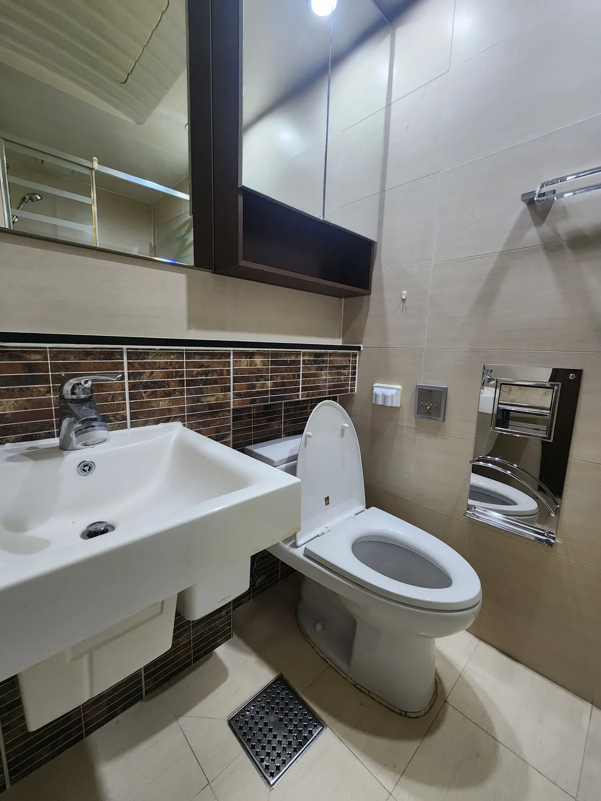 판교원9단지 한림풀에버 욕실-B before